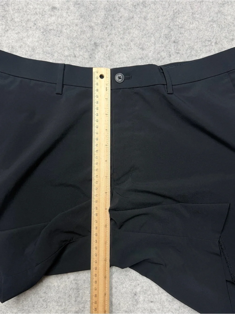 Uniqlo Mens Ultra Light Performance Shorts Black Size M Medium Golf Activewear